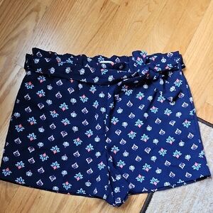 Floral Navy Women's Shorts